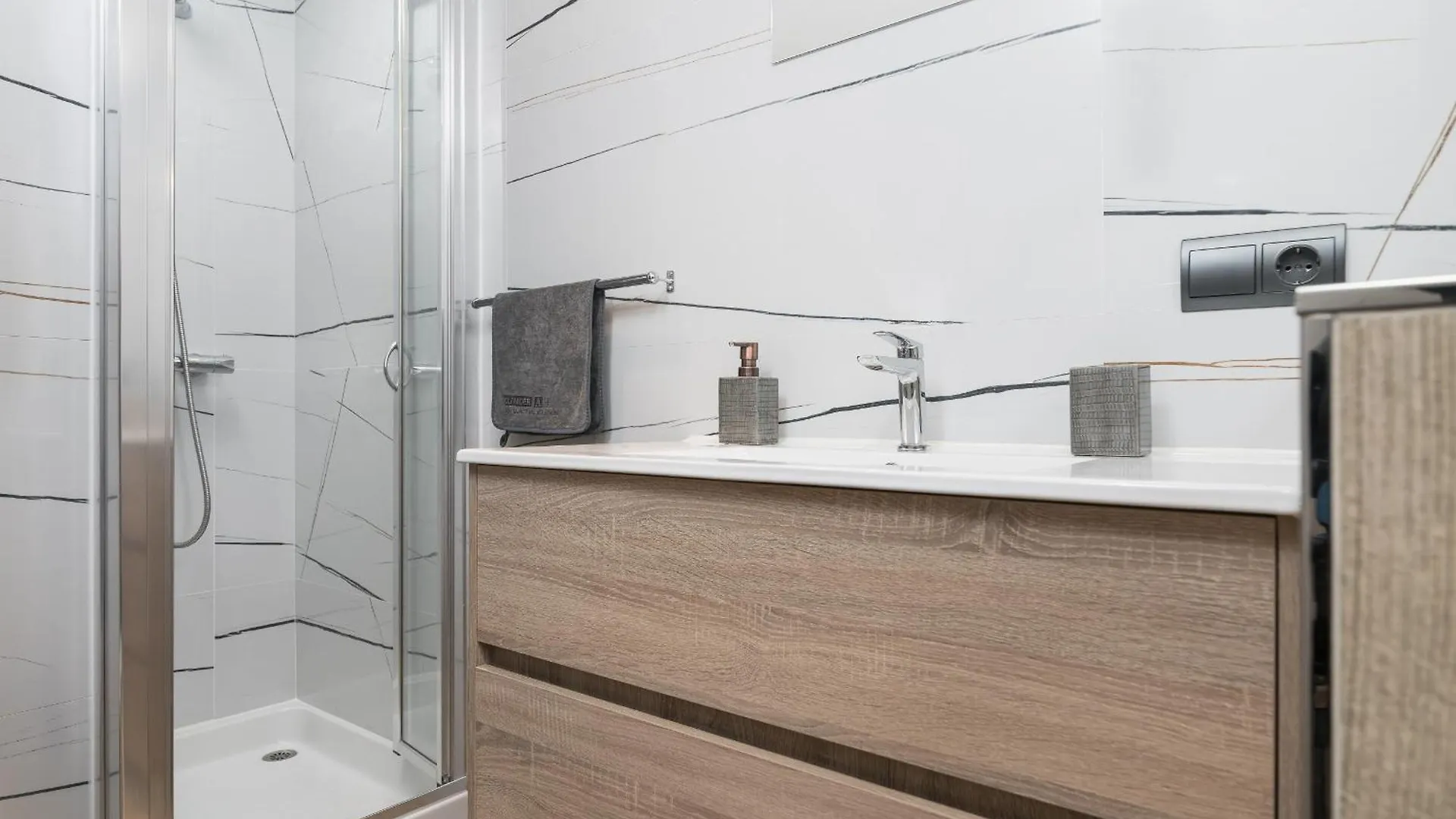 公寓 Suite Homes Agua 马拉加